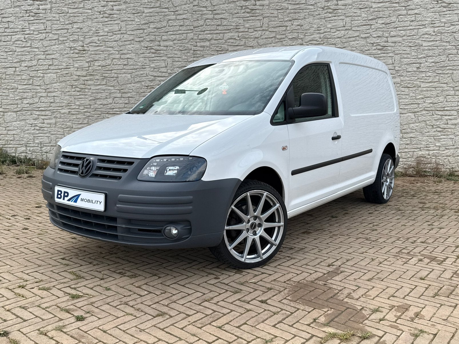 Volkswagen Caddy Maxi 1.9 TDI | Leder | Apple carplay | JBL, Voorwielaandrijving, 706 kg, Zwart, 4 cilinders