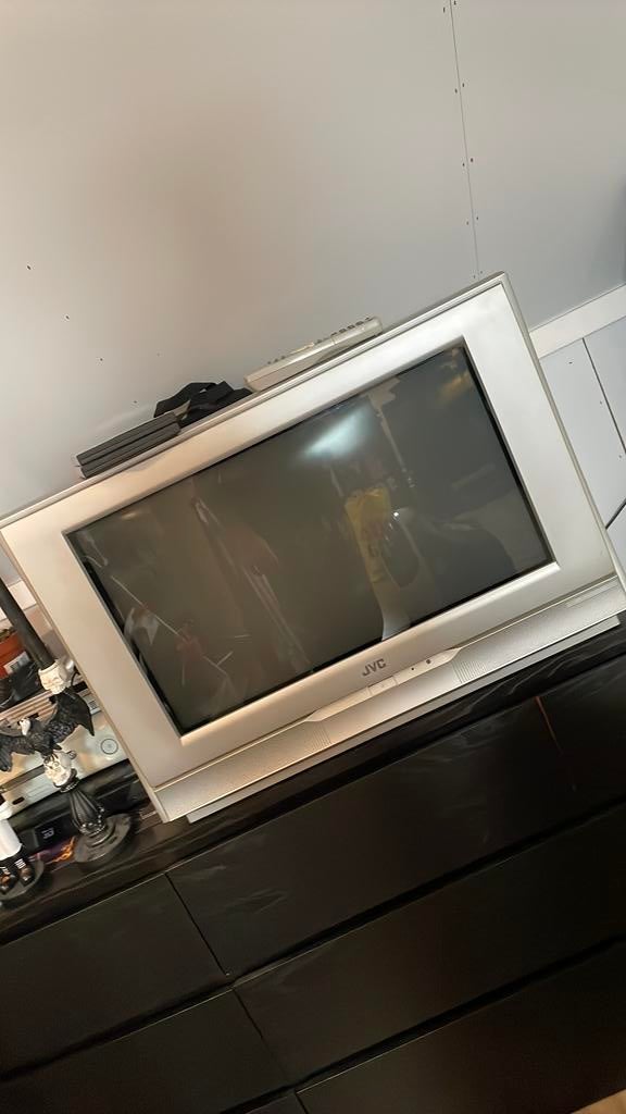 JVC CRT TV 28 inch + afstandsbediening – Retro  (SCART), Ophalen, Zo goed als nieuw, Overige merken