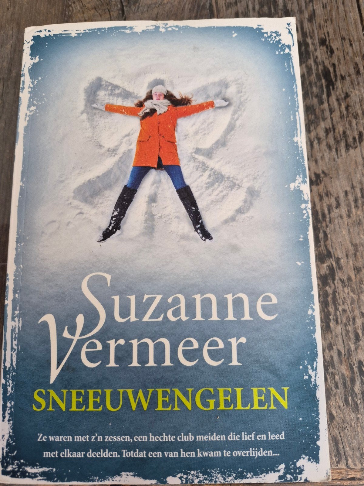 Suzanne Vermeer - Sneeuwengelen, Boeken, Thrillers, Ophalen of Verzenden, Zo goed als nieuw, Suzanne Vermeer