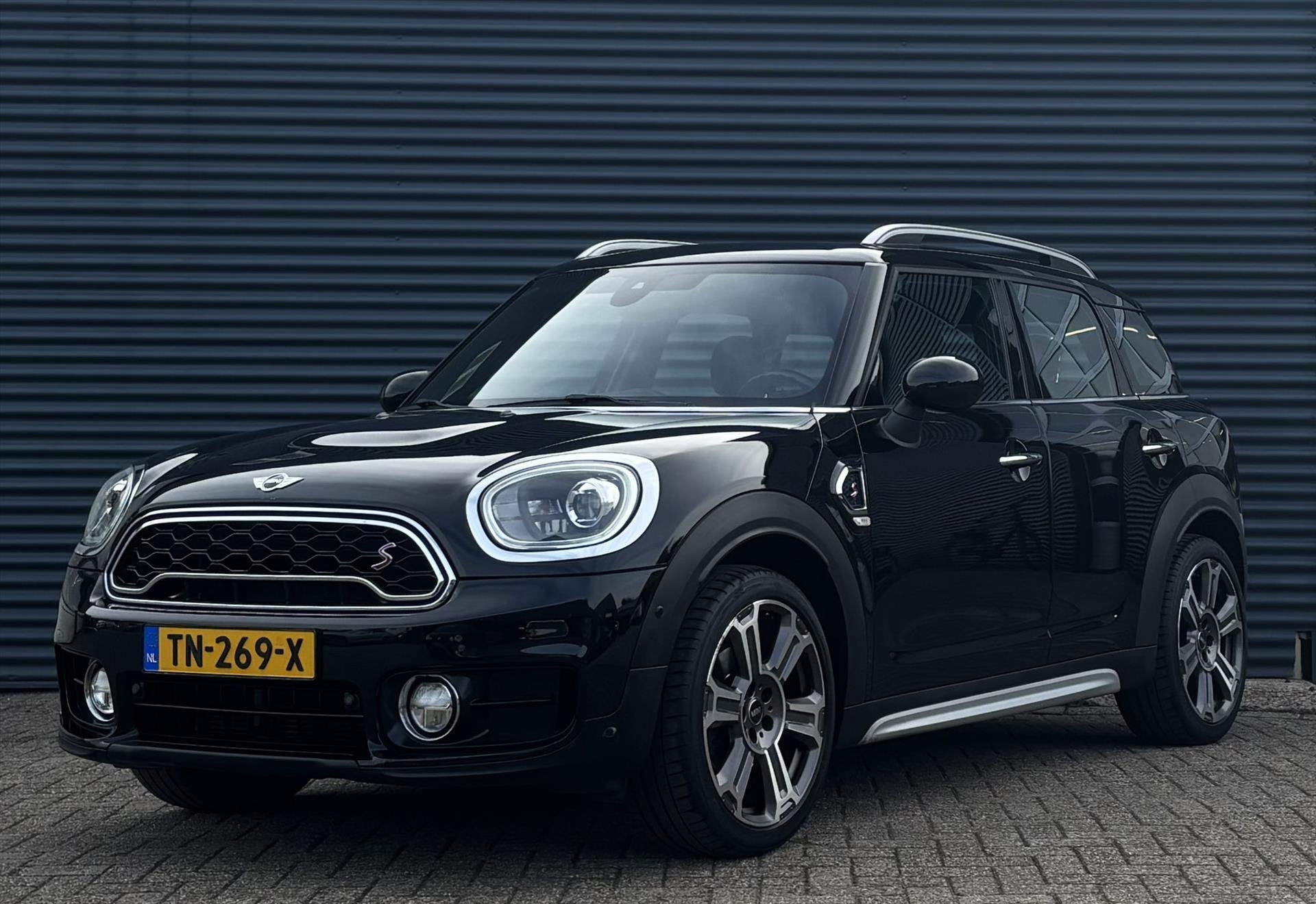 Mini Countryman 1.5 COOPER LED/STOELVERW/19 INCH, Auto's, Mini, Voorwielaandrijving, 136 pk, Gebruikt, Countryman
