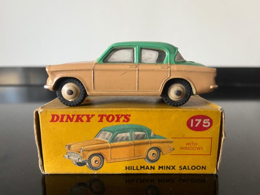 Dinky Toys #175 Hillman Minx Saloon, Ophalen of Verzenden, Zo goed als nieuw, Auto, Dinky Toys