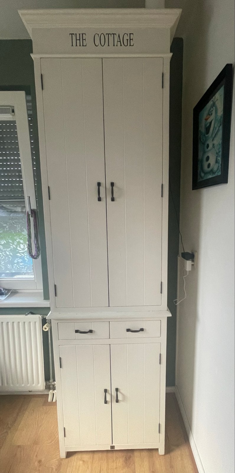 Witte landelijke kast 'The Cottage' met opbergruimte, Ophalen, Gebruikt