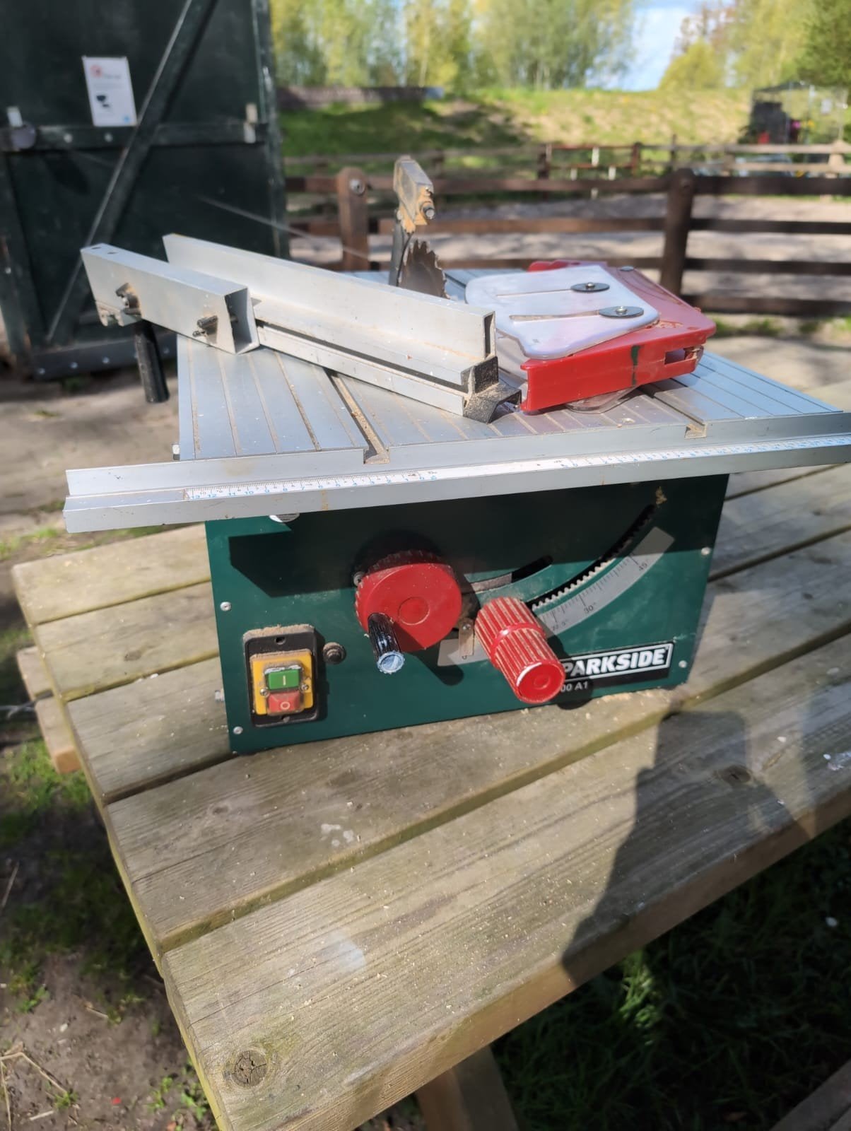 Parkside PTK 2000 A1 Tafelzaag - Gebruikt, Doe-het-zelf en Verbouw, Gebruikt, Cirkelzaag, 70 mm of meer, Ophalen of Verzenden