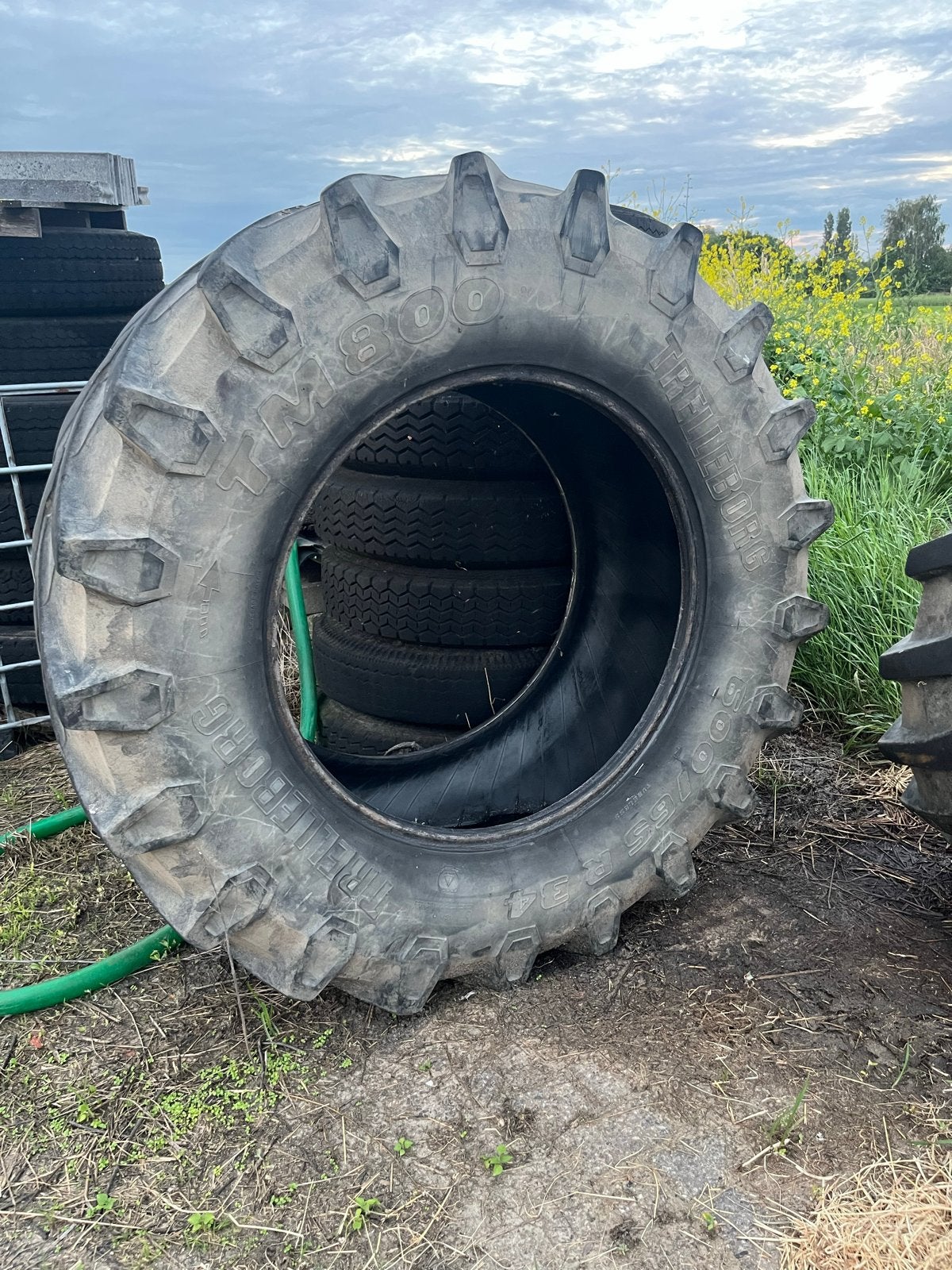 Trekkerband voor vijver, zandbak of bootcamp, Ophalen, Gebruikt, Rond, Minder dan 30 cm