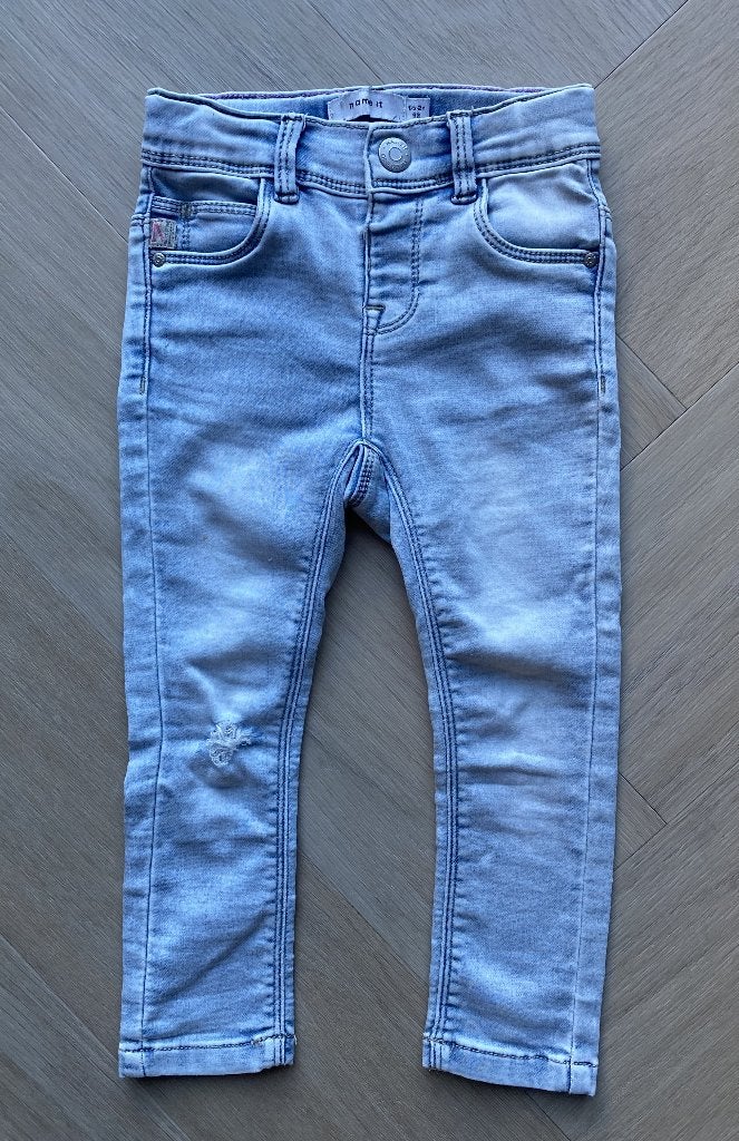 Name it licht blauw spijkerbroekje maat 92 | kinderkleding, Kinderen en Baby's, Kinderkleding | Maat 92, Broek, Meisje, Ophalen of Verzenden