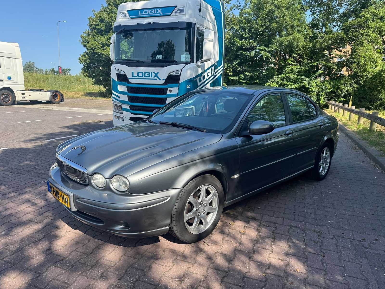 Jaguar X-type 2.0 V6 07-NK-HN, Auto's, Jaguar, Gebruikt, 156 pk, Sedan, Zilver of Grijs