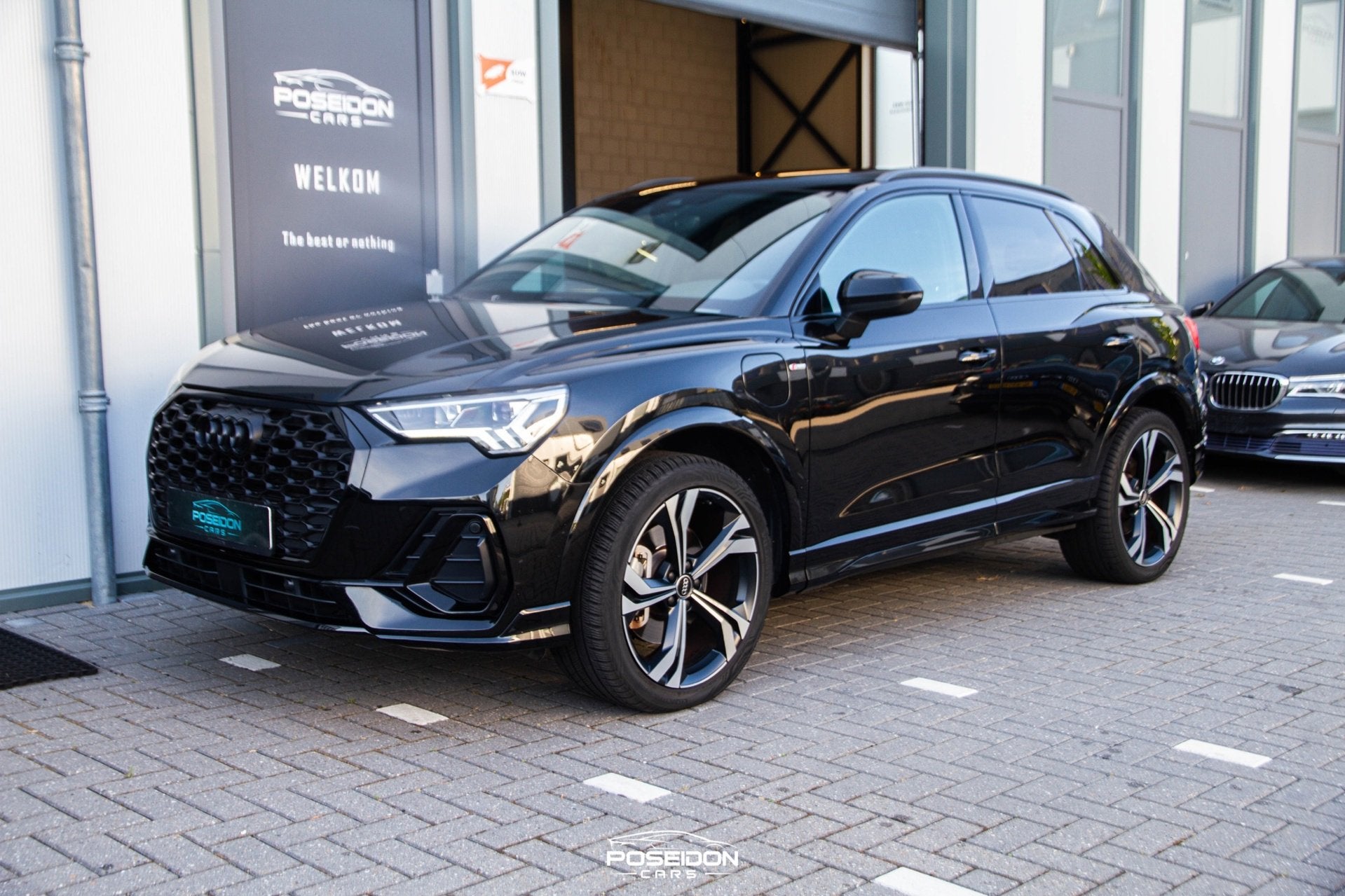 Audi Q3 45 TFSI e S-LINE | PANO | KEYLESS | VIRTUAL | LEER |, Auto's, Audi, Dealer onderhouden, Gebruikt, 150 pk, Zwart