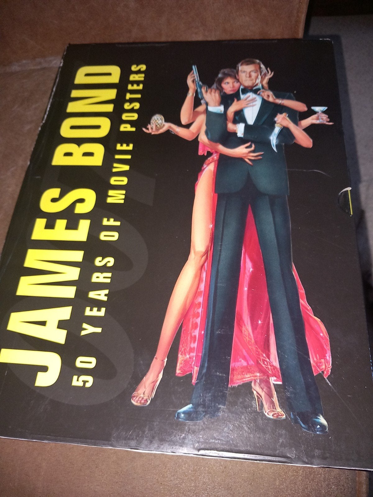 James bond 50 years of movie posters (zie adv voor info), Ophalen of Verzenden, Gelezen, Filmspecifiek