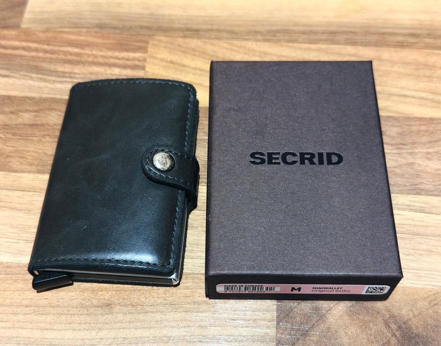 Secrid Miniwallet - leer met knipsluiting, Overige merken, Overige kleuren, Ophalen of Verzenden, Zo goed als nieuw