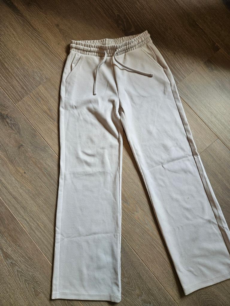 Beige broek 152, Kinderen en Baby's, Kinderkleding | Maat 152, Broek, Gebruikt, Meisje, Terstal