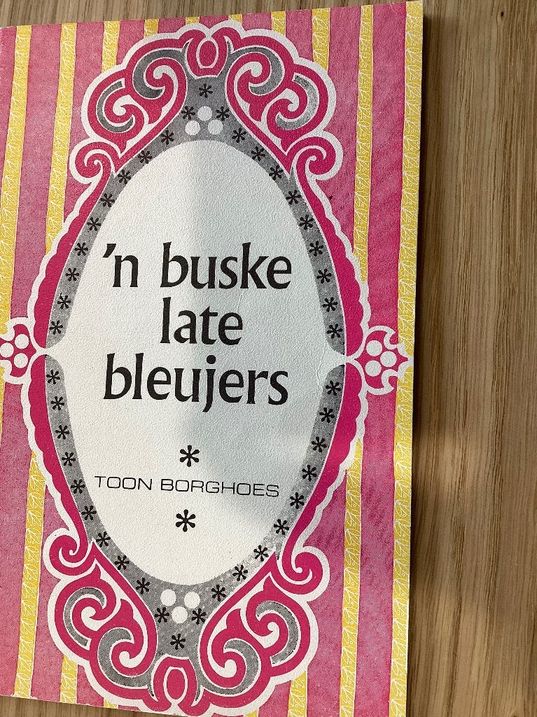 'n buske late bleujers - Toon Borghoes, Ophalen of Verzenden, 20e eeuw of later, Gelezen, Toon Borghoes