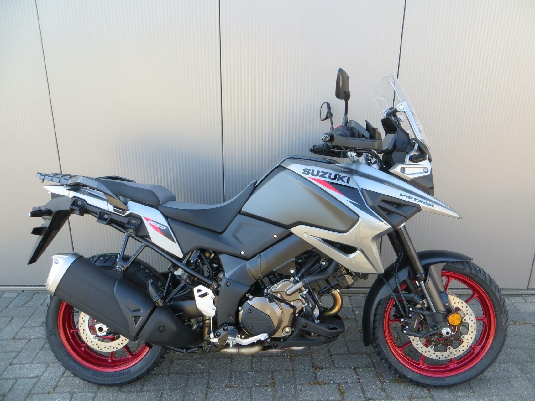 Suzuki DL 1050 V-Strom, Motoren, Motoren | Suzuki, Bedrijf, Traction Control, Meer dan 35 kW, Toermotor