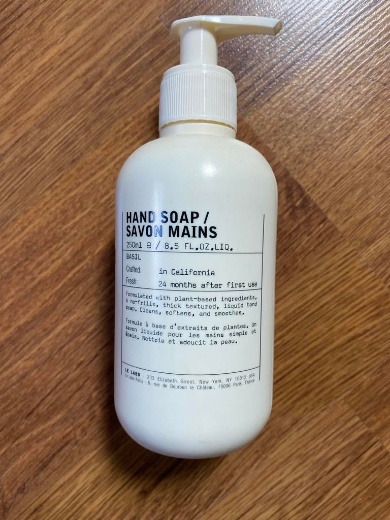 Le Labo Basil Handzeep & Handcrème Set - Nieuw in Skins tasj, Ophalen of Verzenden, Nieuw, Bodylotion, Crème of Olie