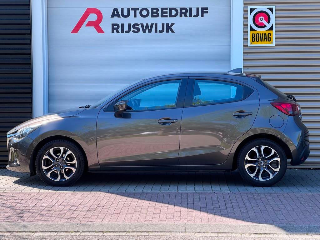 Mazda 2 1.5 Skyactiv-G Dynamic+ AppleCarPlay, Voorwielaandrijving, Gebruikt, 4 cilinders, Bruin