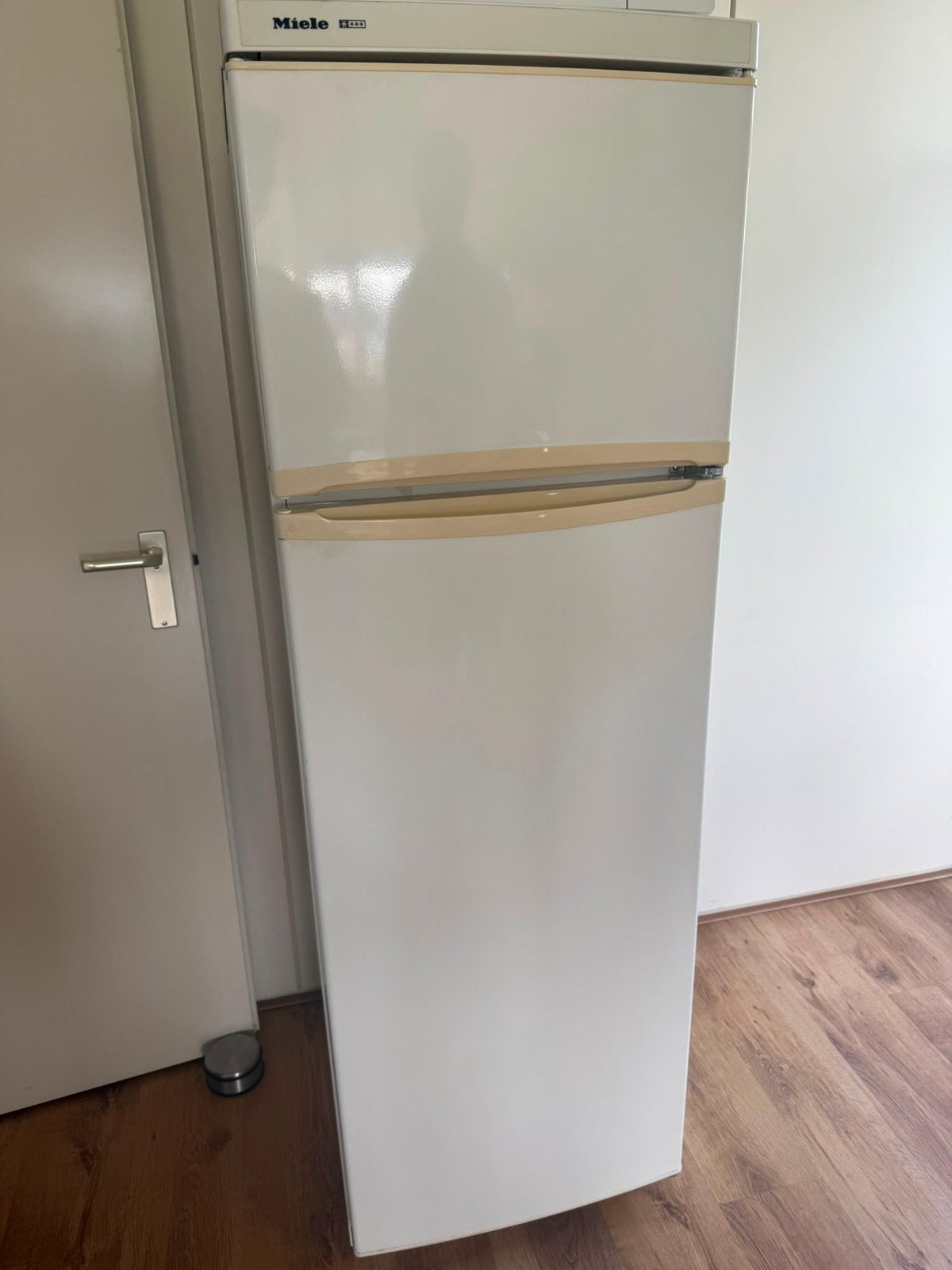 Koelkast, 150 tot 200 liter, Gebruikt, Energieklasse A of zuiniger, 45 tot 60 cm