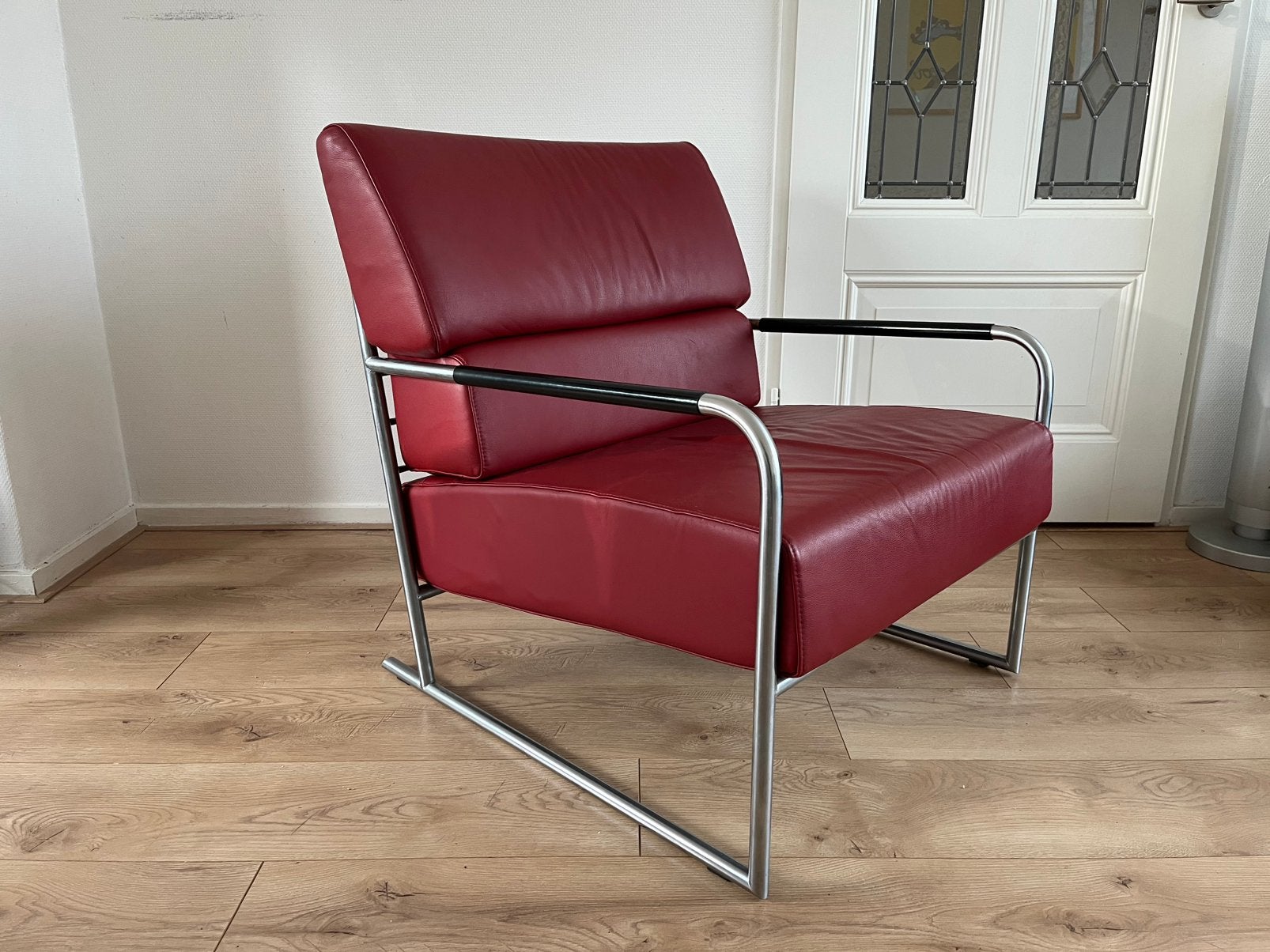 Harvink Fauteuil Rood leer en chroom IGST., Huis en Inrichting, Fauteuils, Gebruikt, Design, 75 tot 100 cm, Ophalen of Verzenden