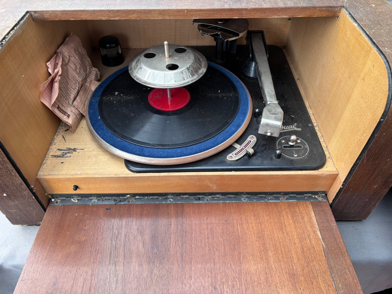 Dual 1001 W 78-toeren platenwisselaar uit 1951, Antiek en Kunst, Antiek | Tv's en Audio, Ophalen