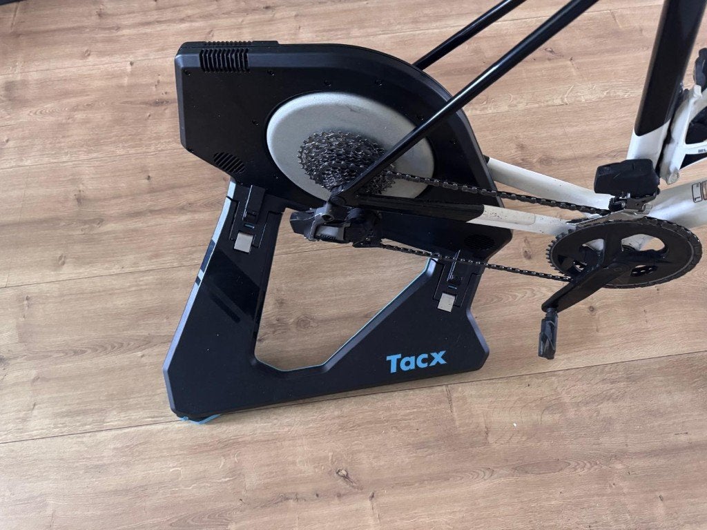 Tacx NEO 2T  + motionplates, + Sram en Shimano hub, Sport en Fitness, Ophalen, Zo goed als nieuw, Overige typen