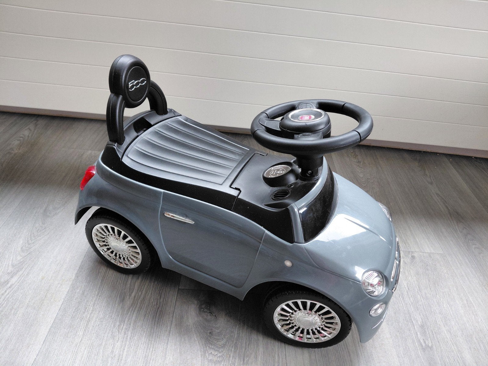 Fiat 500 loopauto met muziek voor peuters, Ophalen, Zo goed als nieuw