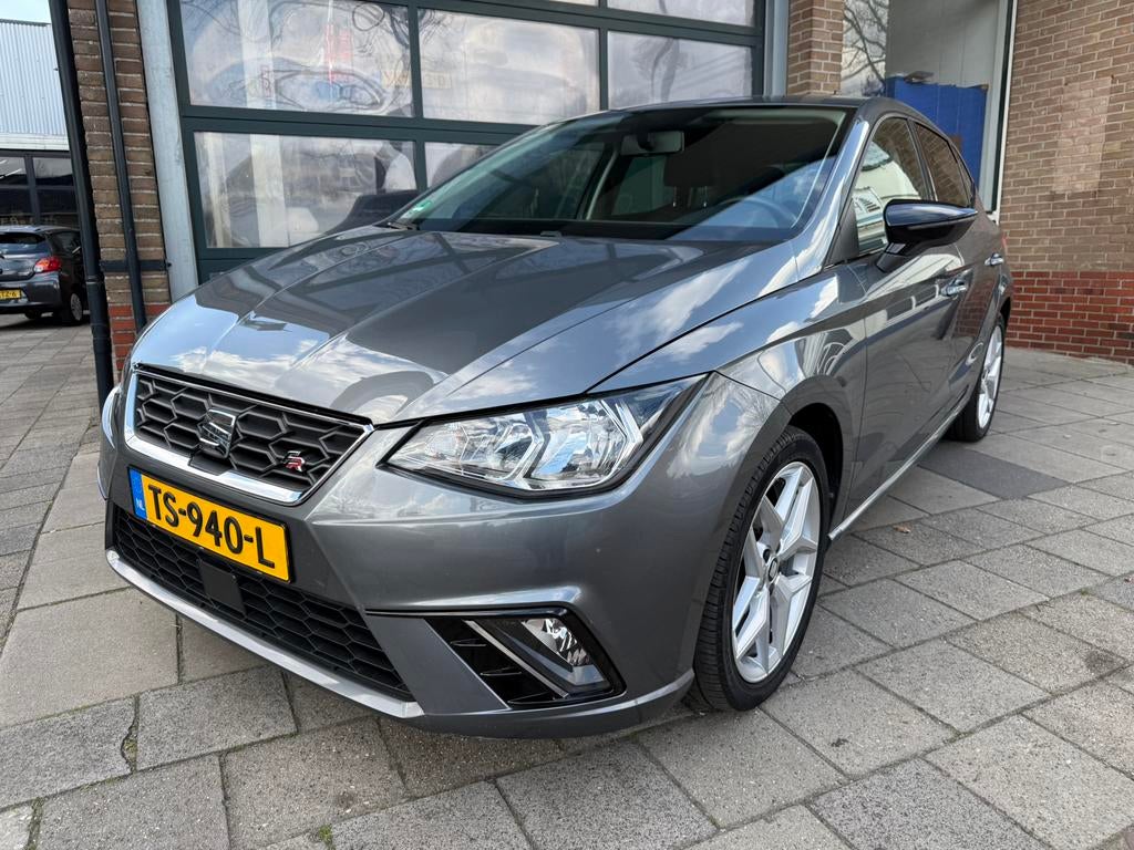 Seat Ibiza FR Line 1.0 TSI 70KW 5-DRS 2018 | CarPlay | Cruis, Auto's, Seat, Stof, 40 €/maand, Zwart, 95 pk