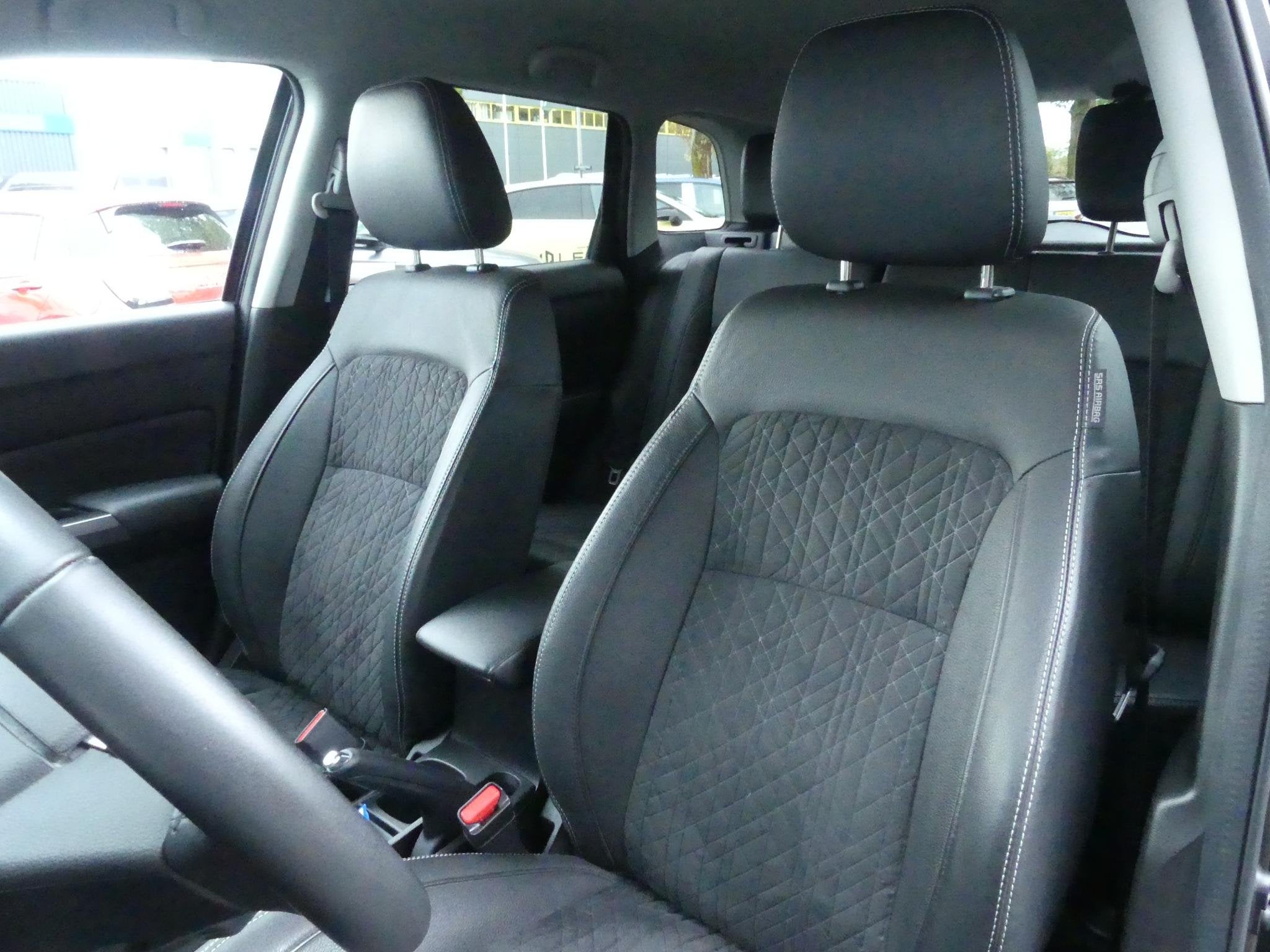 Suzuki Vitara 1.4 Boosterjet Style Smart Hybrid TREKHAAK Dea, Auto's, Gebruikt, 4 cilinders, 129 pk, Origineel Nederlands
