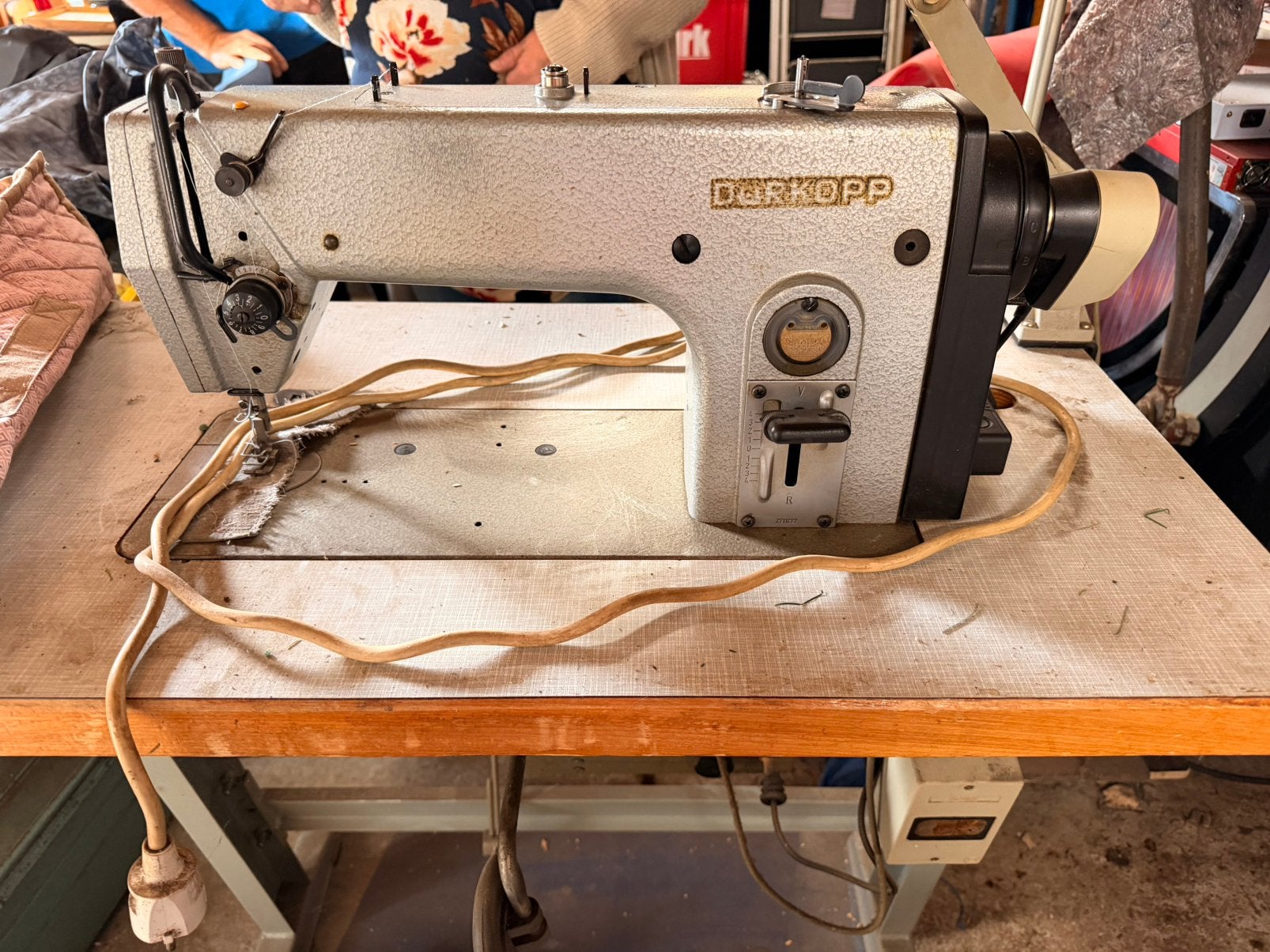 Industriële naaimachine Durkopp, Hobby en Vrije tijd, Gebruikt, Naaimachine, Industrieel, Ophalen