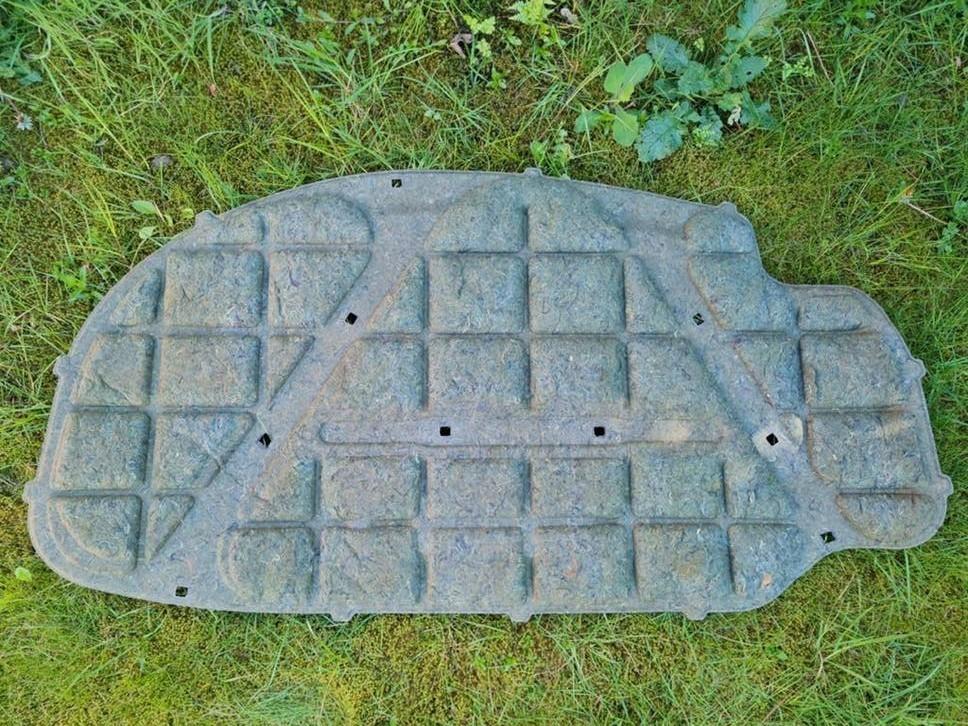 Motorkap Demping Isolatie Mat
Geschikt Voor VW Golf 5, Auto diversen, Tuning en Styling, Ophalen