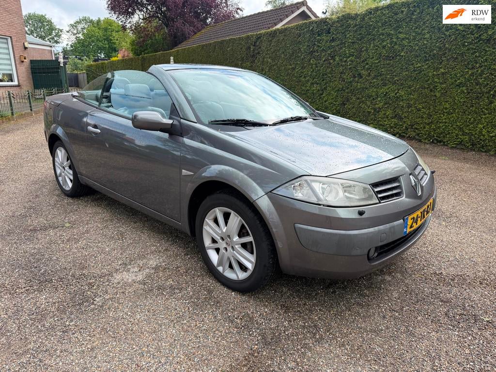 Renault Mégane Coupé-Cabriolet 1.6-16V Privilège Luxe, Voorwielaandrijving, Gebruikt, 1295 kg, 4 cilinders