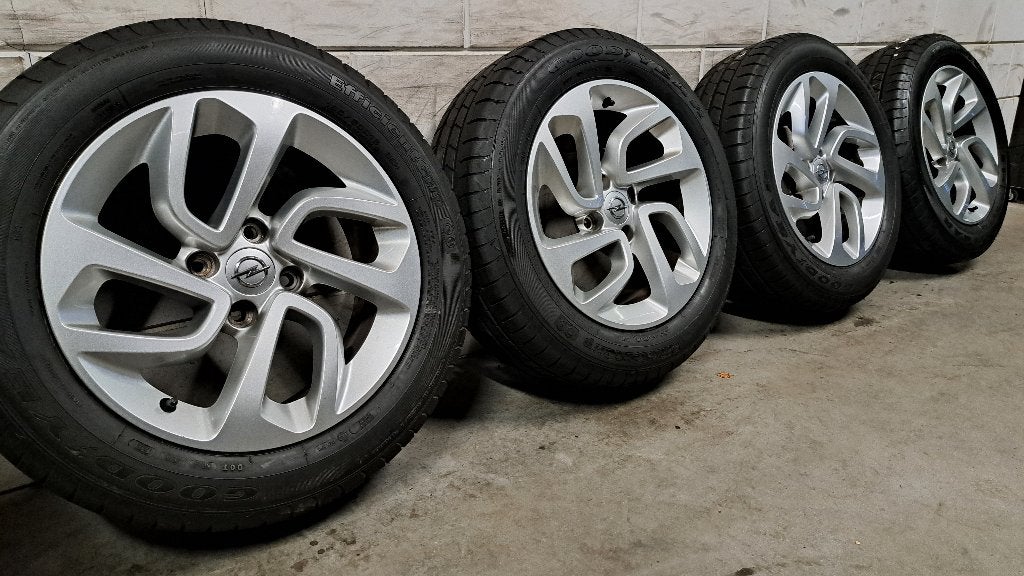 Lichtmetalen velgen Crossland C3 Aircross Berlingo 195/60/16, Gebruikt, 16 inch, Banden en Velgen, Ophalen of Verzenden