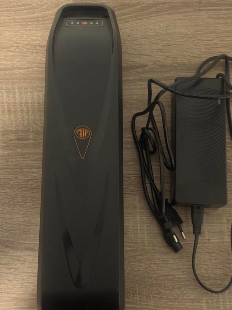 Fatbike accu met oplader (incl. Sleutels), Ophalen of Verzenden, Gebruikt