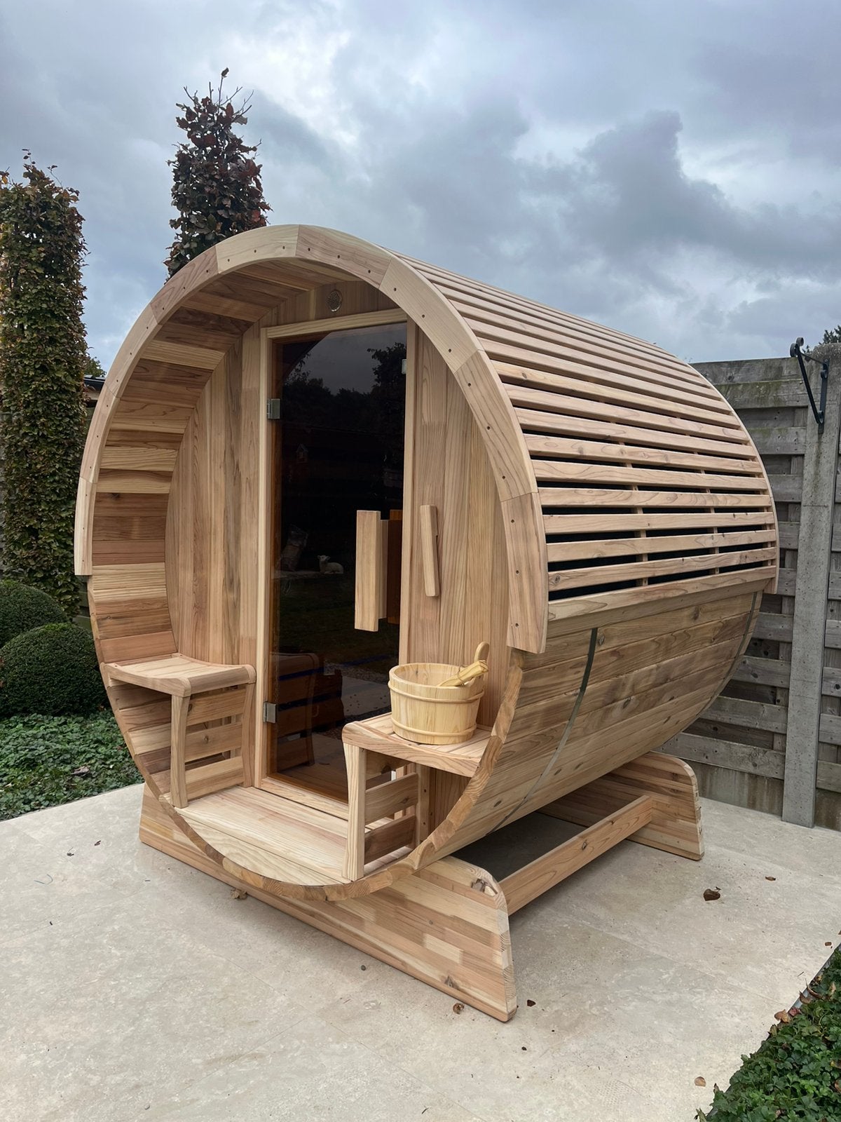 Barrel Sauna’s vanaf €4995,-, Sport en Fitness, Sauna, Verzenden, Zo goed als nieuw, Complete sauna