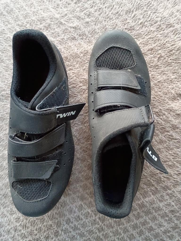 BTWIN Wielrenschoenen - Maat 42, Ophalen of Verzenden, Zo goed als nieuw