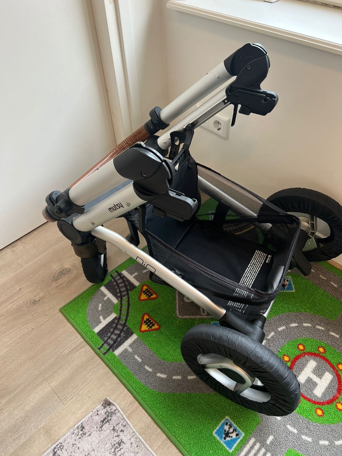 Foto 10 van Mutsy Nio Adventure Sea Green kinderwagen met accessoires