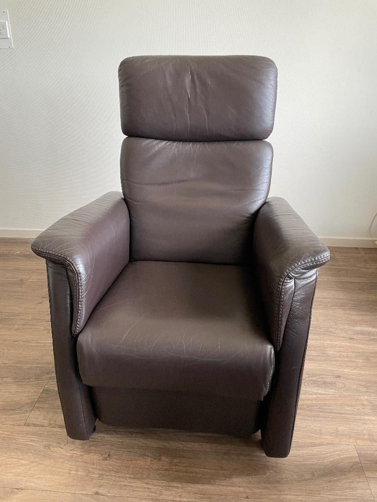 sta-op stoel senioren, Huis en Inrichting, Fauteuils, Ophalen, Gebruikt, 50 tot 75 cm, Leer