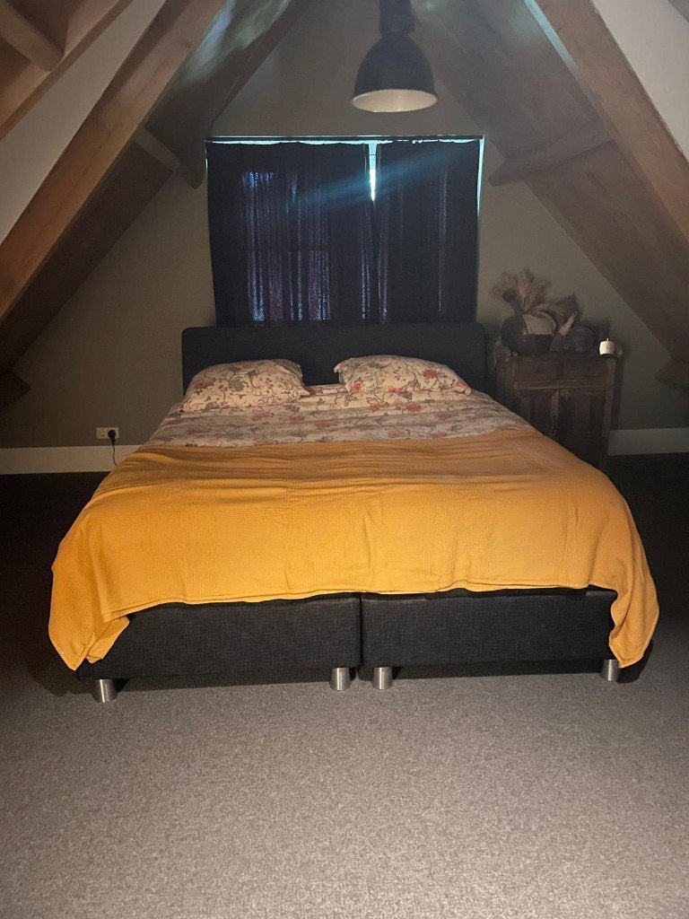 2 persoon Boxspring JENSEN 1.80X2.10 elektrisch verstelbaar, Ophalen, 210 cm, Boxspring met hoofdbord, Tweepersoons