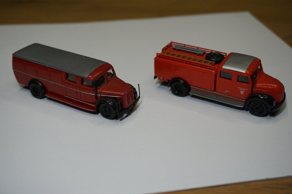 2 magirus brandweerwagens, HO, Overige merken, Gebruikt, 1:50 of kleiner, Auto
