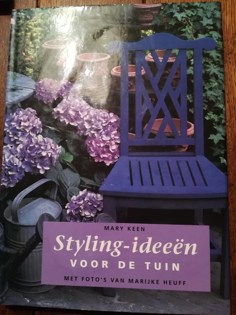 Styling-ideeën voor de tuin- Mary Keen, Ophalen of Verzenden, Zo goed als nieuw, Interieur en Design