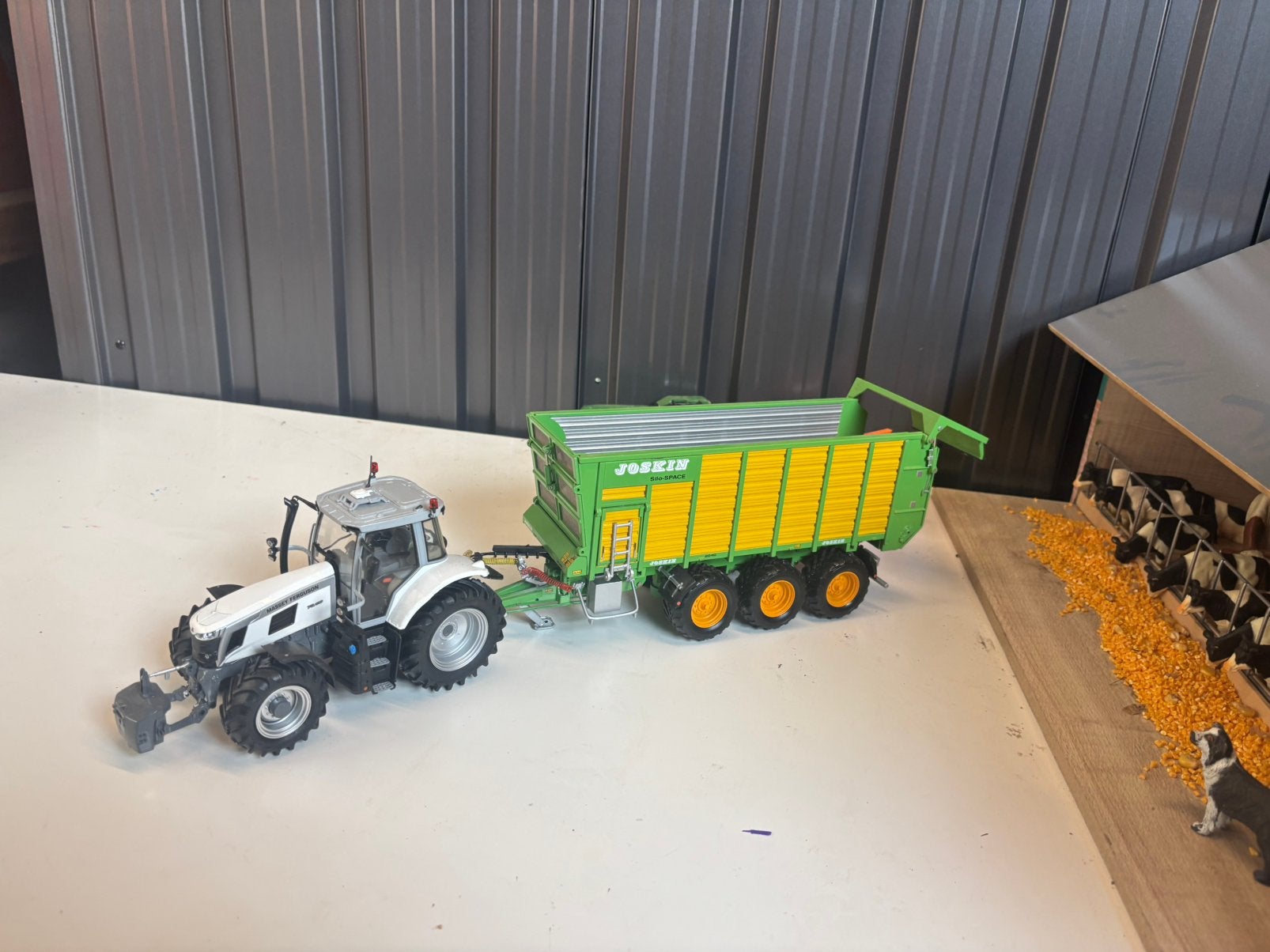 Super nette combinatie, Ophalen of Verzenden, Zo goed als nieuw, Tractor of Landbouw, Universal Hobbies