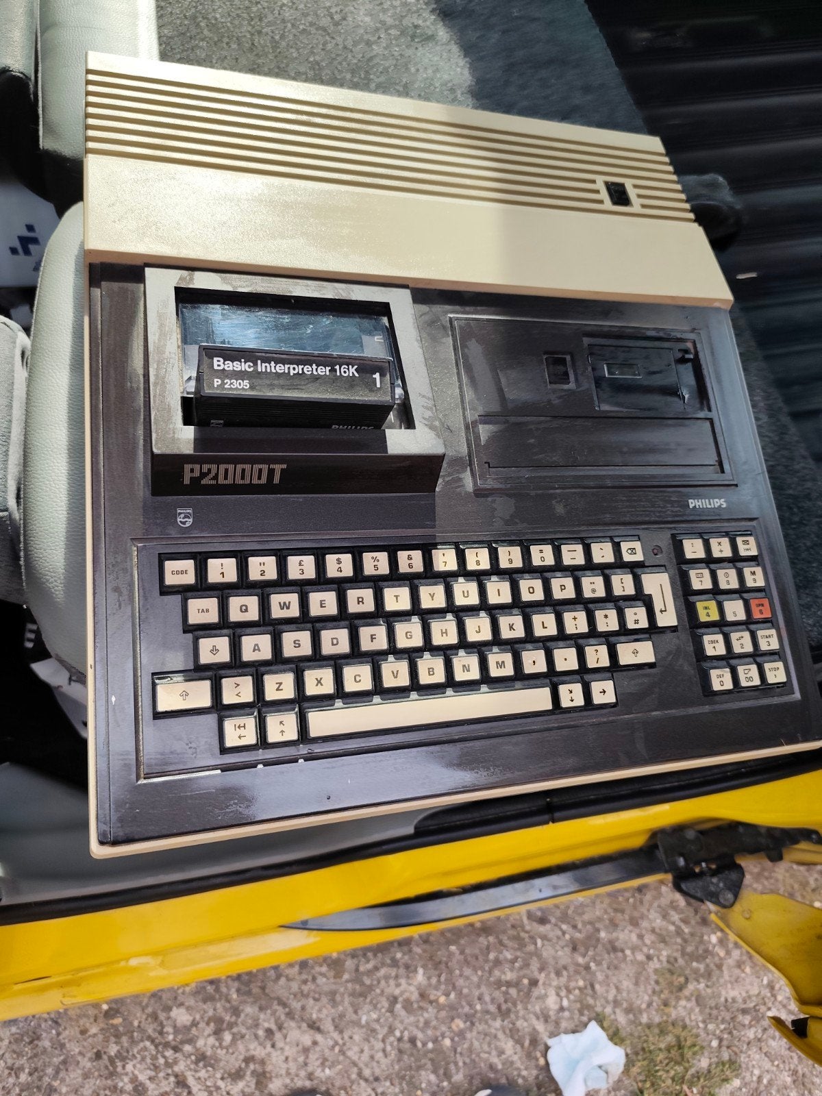 Vintage Philips P2000T Homecomputer met Basic Interpreter, Computers en Software, Ophalen of Verzenden, Philips