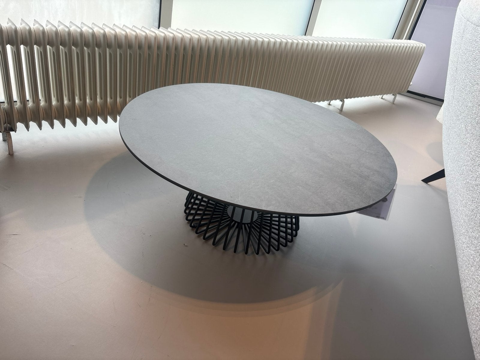 Keramieken salontafel montel tulip wire, Ophalen