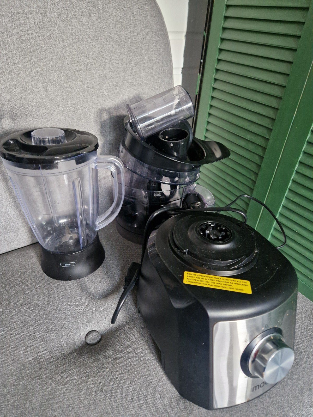 Moa Foodprocessor & Blender - Zwart/RVS, 1 tot 2 liter, Ophalen of Verzenden, Gebruikt, 2 snelheden