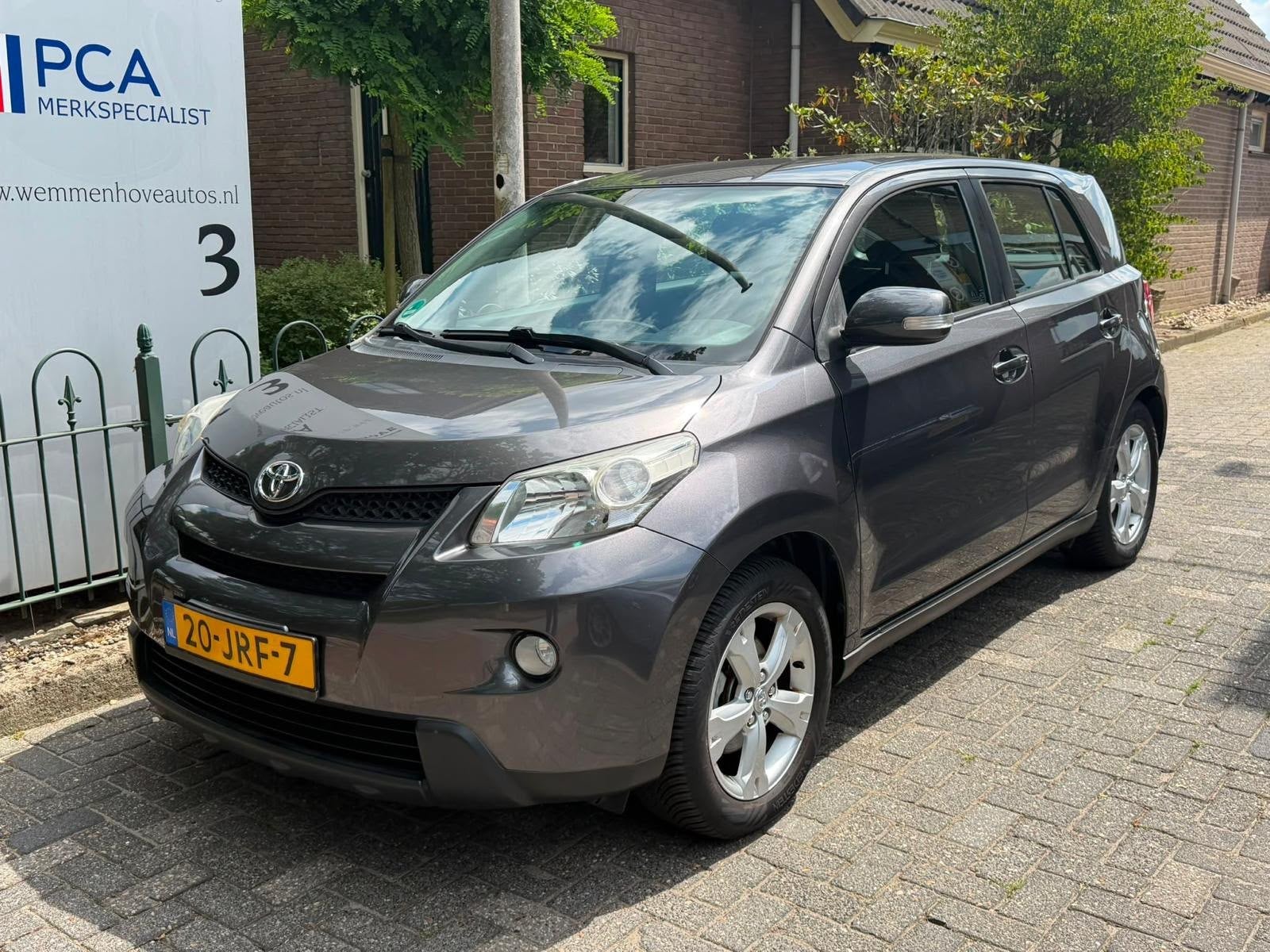 Toyota Urban Cruiser 1.3 VVT-i Aspiration Airco/Alu wielen/E, Gebruikt, 4 cilinders, 49 €/maand, Bedrijf