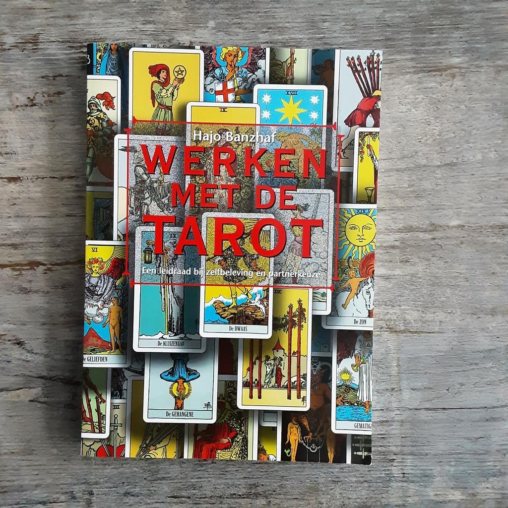 Werken met de Tarot - Hajo Banzhaf, Boeken, Tarot of Kaarten leggen, Hajo Banzhaf, Instructieboek, Ophalen
