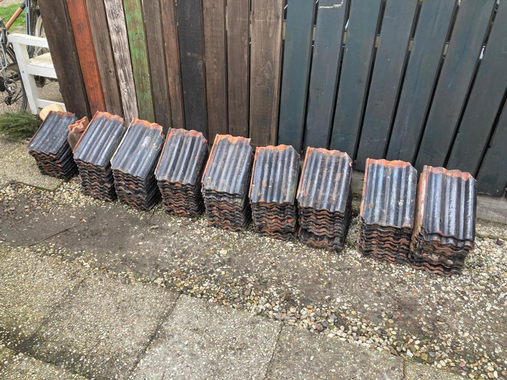 Friese golfjes golfpannen - Gebruikte dakpannen, Gebruikt, Ophalen of Verzenden, 15 m² of meer, Dakpannen