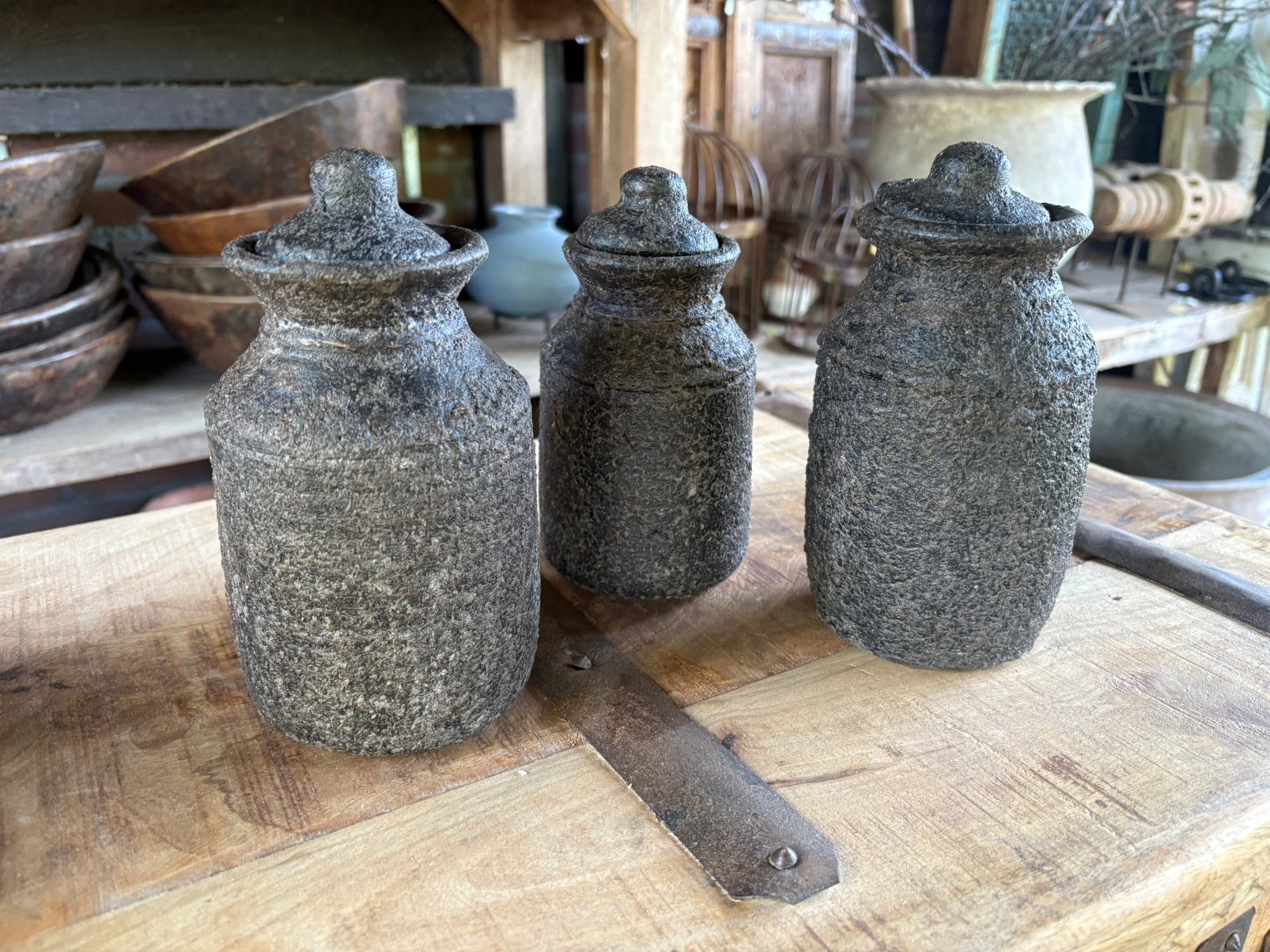 Stenen Nepalese potjes met deksel - nieuw, Huis en Inrichting, Woonaccessoires | Vazen, Steen, Overige kleuren, Nieuw, Ophalen of Verzenden