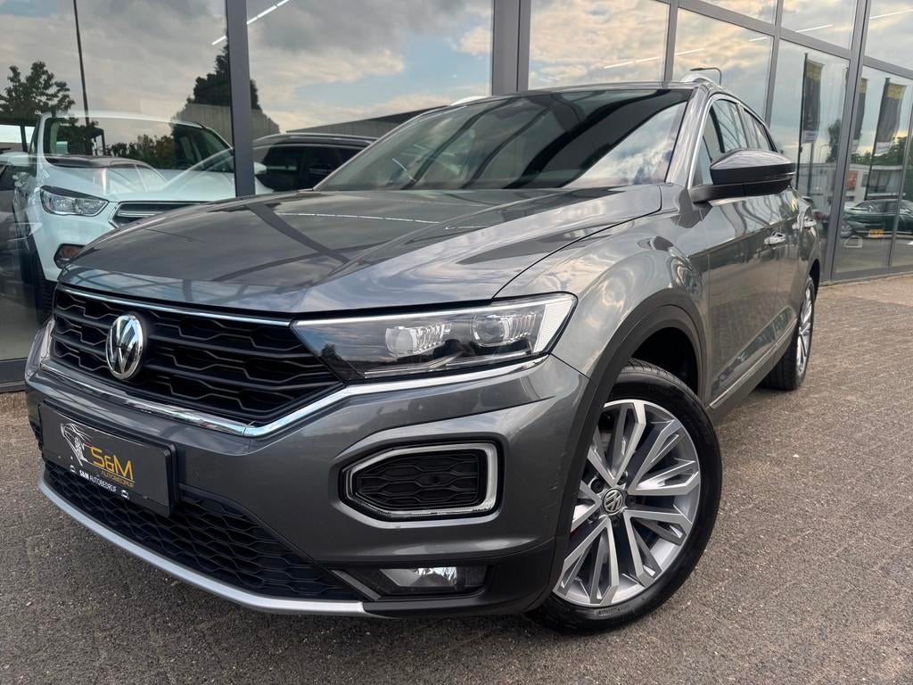 Volkswagen T-ROC 2.0 TSI 4Motion Sport | Carplay | Trekhaak, Automaat, 15 km/l, Gebruikt, Euro 6