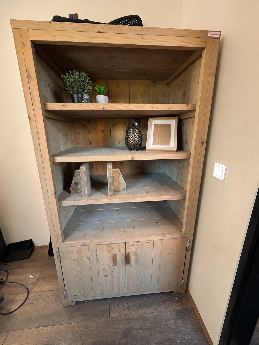 Prachtige op maat gemaakte boekenkast van steigerhout, Ophalen, Met deur(en), 50 tot 100 cm, 150 tot 200 cm