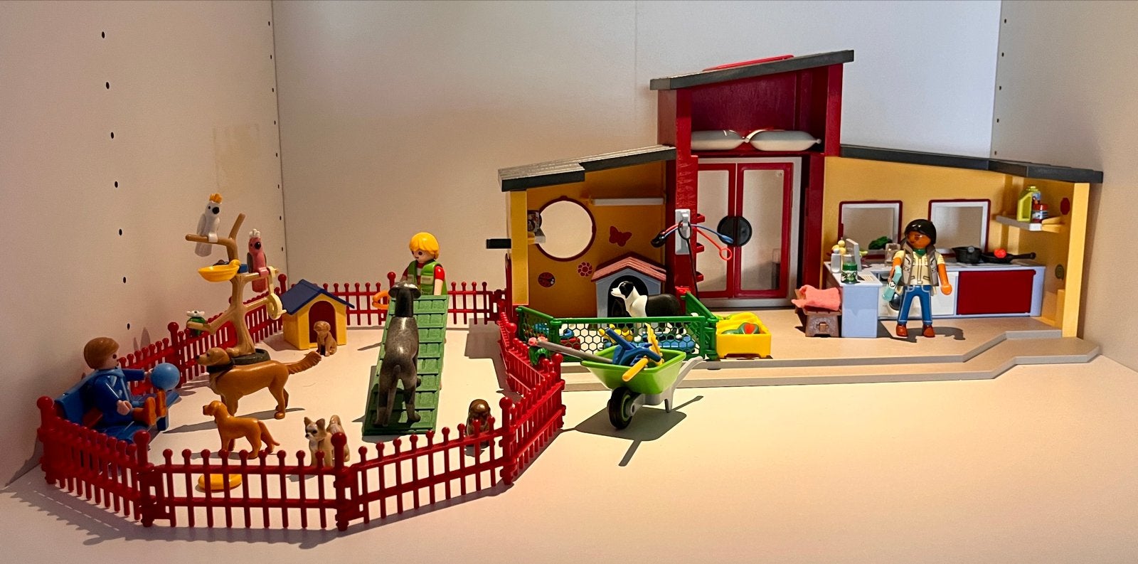 71599 Playmobil Dierenpension, Kinderen en Baby's, Speelgoed | Playmobil, Gebouw, Complete set, Zo goed als nieuw, Family fun