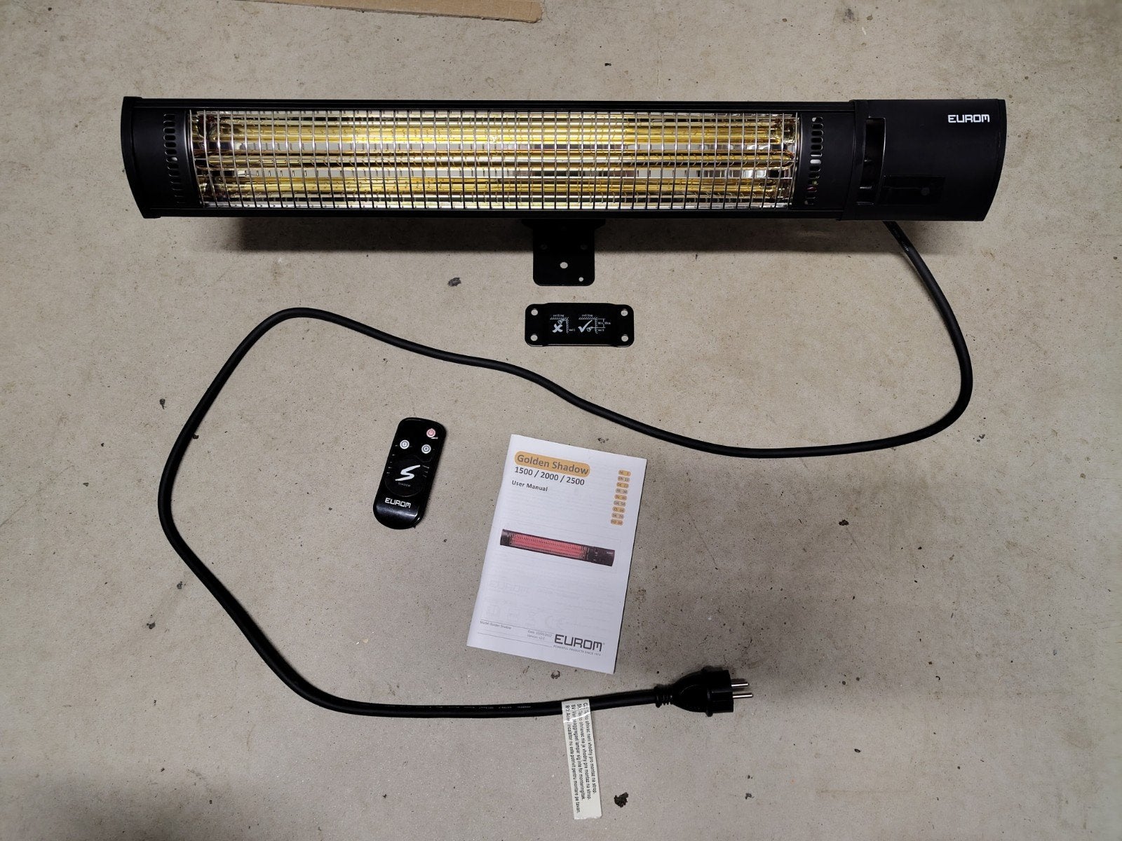 Eurom Golden 2500 Shadow Terrasverwarmer, Ophalen, Zo goed als nieuw, Elektrisch, Wand