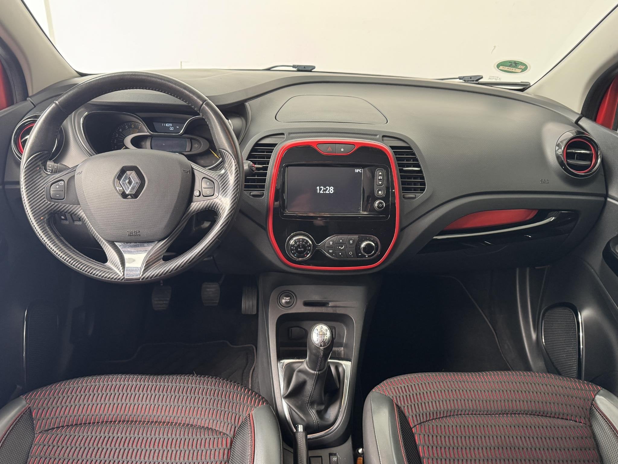Renault Captur 0.9 TCe Helly Hansen | Navigatie | Climate Co, Auto's, Voorwielaandrijving, Stof, Gebruikt, Huisgarantie